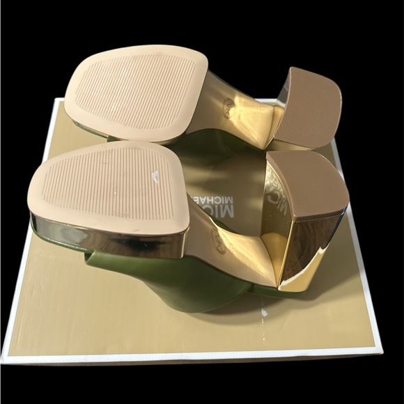 MICHAEL Michael Kors Olive Green Gold Platform Heels Size 6.5M - Picture 6 of 10